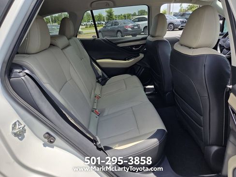 Used 2023 Subaru Outback Limited AWD/4WD image 15