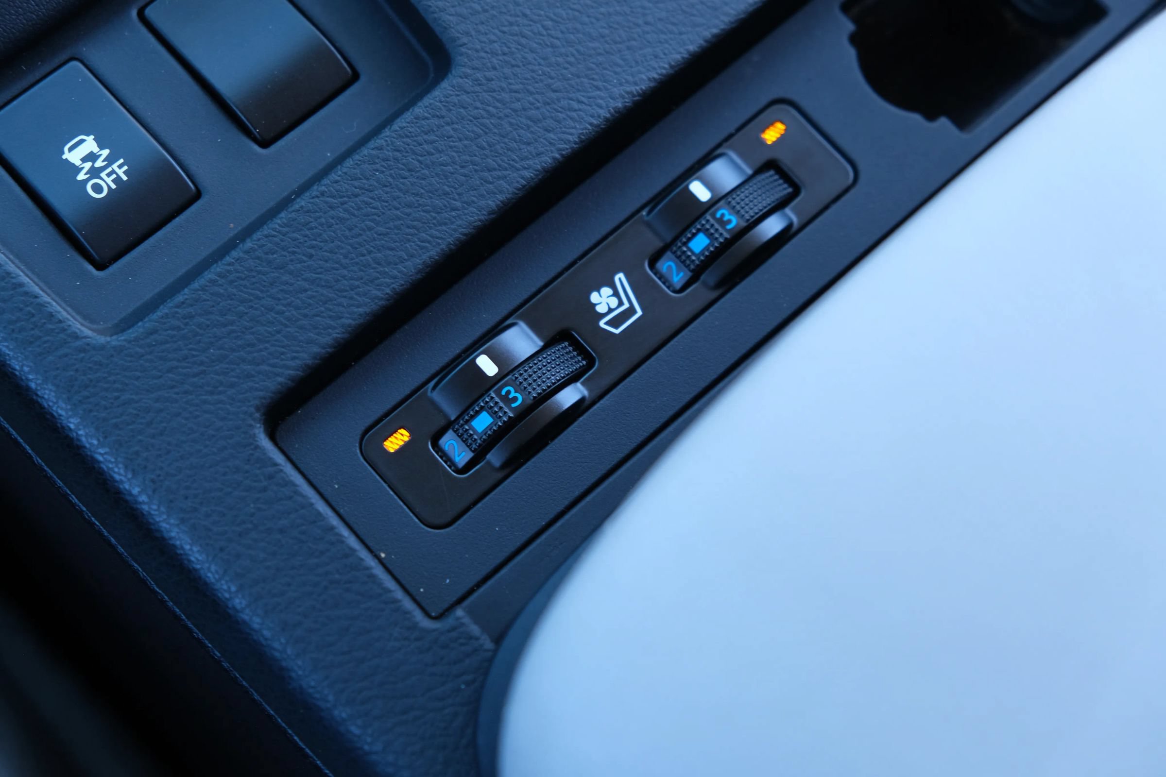 Used 2015 Lexus RX 350 FWD image 25