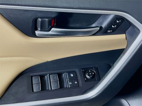 Certified 2023 Toyota RAV4 XLE Premium image 17
