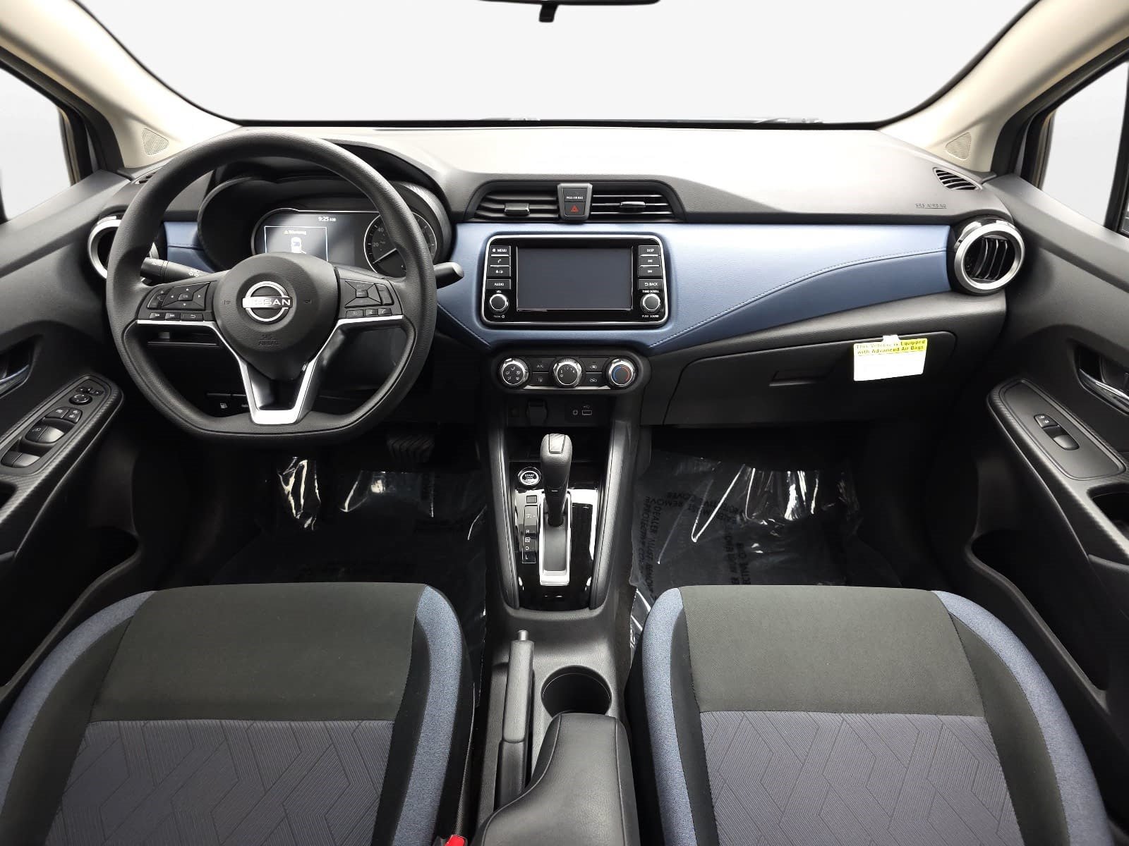 Used 2025 Nissan Versa SV w/ Trunk Package FWD image 10