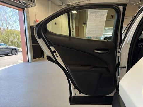 Used 2019 Lexus UX 250h w/ Premium Package AWD/4WD image 22