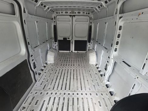Used 2023 RAM ProMaster 2500 FWD image 10