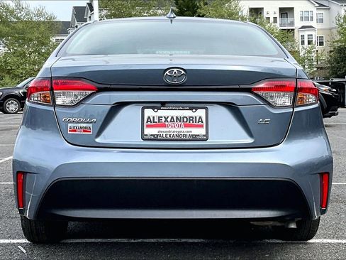 Used 2023 Toyota Corolla LE image 4