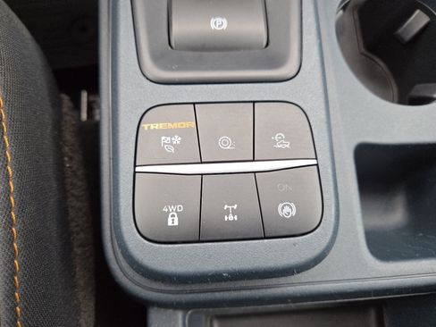 Used 2023 Ford Maverick Tremor AWD/4WD image 8