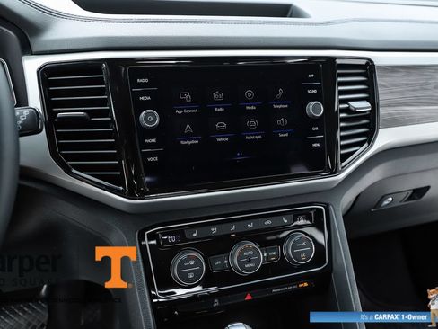 Used 2023 Volkswagen Atlas Cross Sport SE w/ Black Wheel Package FWD image 62