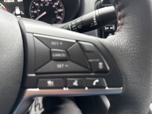 New 2025 Nissan Versa SR w/ Trunk Package image 22