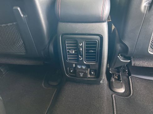 Used 2024 Dodge Durango R/T image 28