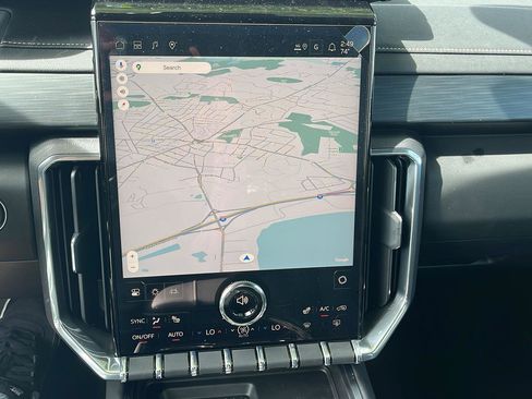 New 2026 GMC Acadia Elevation image 18