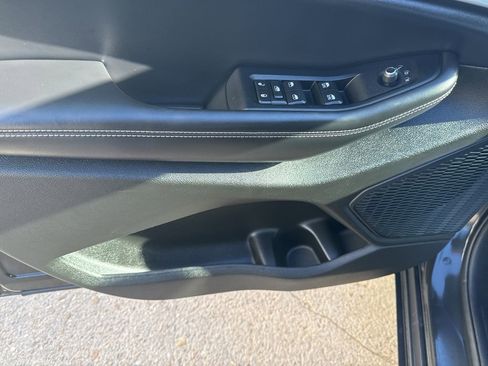 Used 2023 Jeep Grand Cherokee Limited image 11