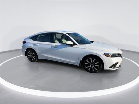 Used 2022 Honda Civic EX-L image 16