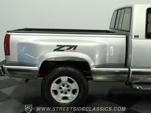Used 1992 Chevrolet Silverado 1500 4x4 Extended Cab image 27