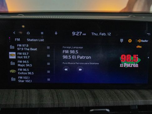 Used 2024 Kia Telluride EX image 9