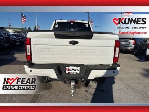 Used 2021 Ford F350 Lariat image 9