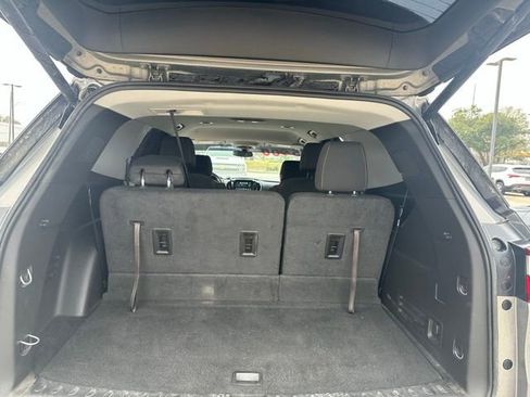 Used 2019 Chevrolet Traverse LT image 15