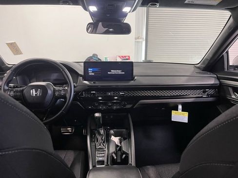 Used 2025 Honda Accord Sport image 20