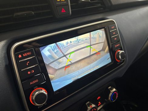 Used 2025 Nissan Versa SV image 22