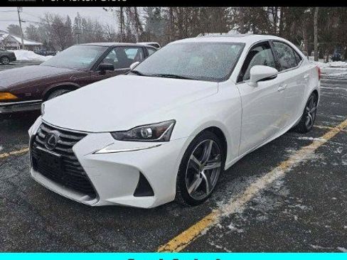 Used 2018 Lexus IS 300 AWD w/ Comfort Package image 1