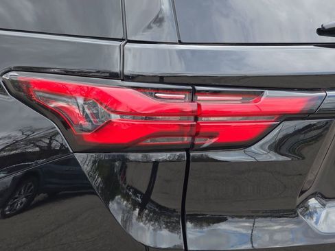 Certified 2023 Chevrolet Traverse LT AWD/4WD image 34
