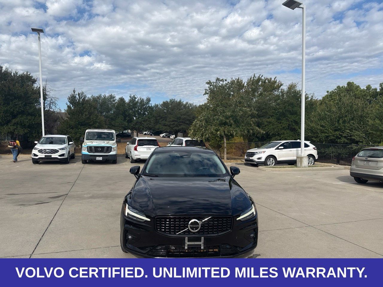 Used 2024 Volvo S60 B5 Plus FWD image 2