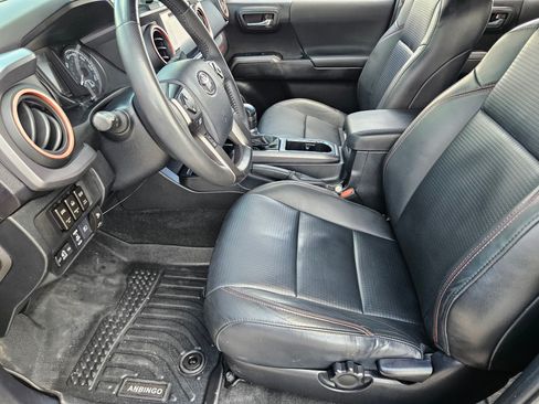 Used 2018 Toyota Tacoma TRD Pro AWD/4WD image 15