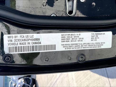 Used 2023 Chrysler 300 S image 35