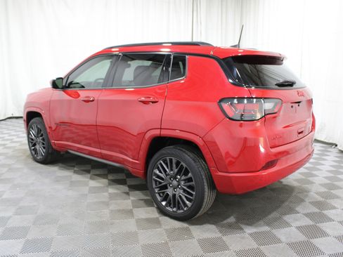 Used 2022 Jeep Compass Limited w/ (RED) Package image 38
