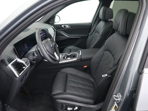 Used 2026 BMW X5 xDrive40i AWD/4WD image 21