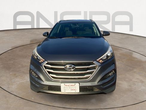 Used 2017 Hyundai Tucson SE image 5