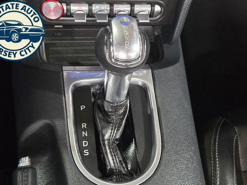 Used 2022 Ford Mustang Premium RWD image 21