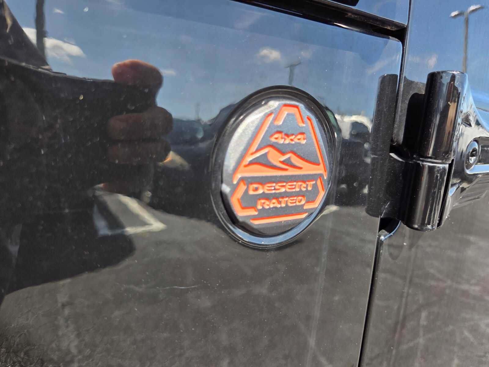 Used 2020 Jeep Gladiator Mojave AWD/4WD image 10