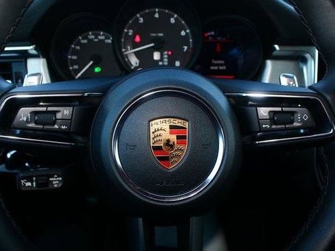 Used 2024 Porsche Macan w/ Premium Plus Package image 14