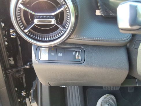 Certified 2025 Chevrolet Equinox LT image 36