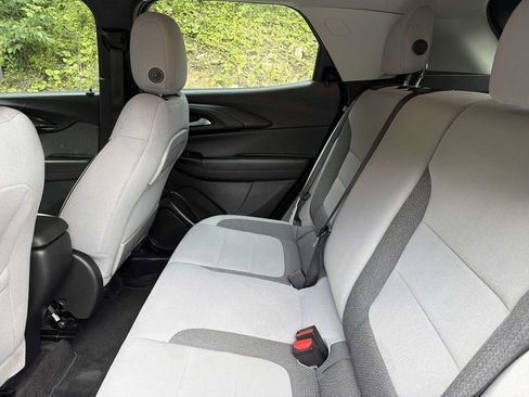 Certified 2021 Chevrolet TrailBlazer LS FWD image 21