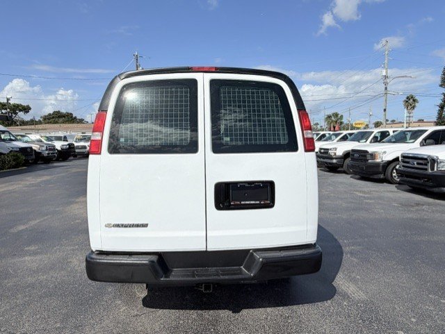 Used 2019 Chevrolet Express 2500 Extended w/ Driver Convenience Package RWD image 7