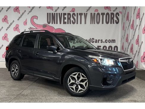Used 2019 Subaru Forester Premium w/ All-Weather Package image 4