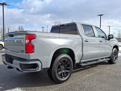 Used 2024 Chevrolet Silverado 1500 RST w/ Convenience Package II image 9