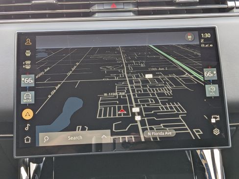 Used 2024 Land Rover Range Rover Sport SE image 24