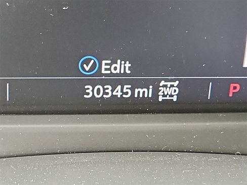 Used 2022 Cadillac XT4 Premium Luxury w/ Cold Weather Package image 20