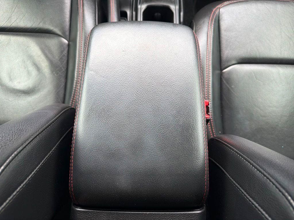 Used 2019 Jeep Wrangler Unlimited Rubicon AWD/4WD image 38