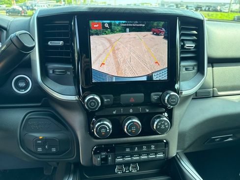 New 2026 RAM 2500 Big Horn AWD/4WD image 13