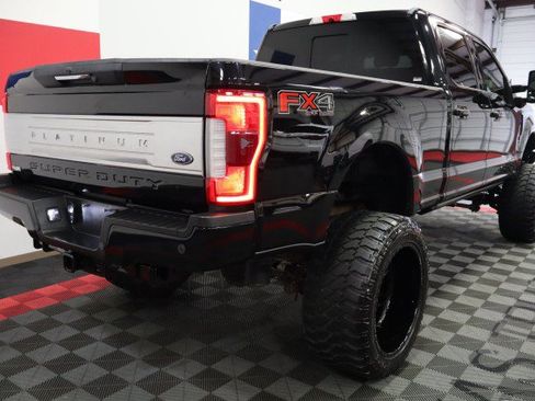 Used 2017 Ford F350 Platinum w/ Platinum Ultimate Package AWD/4WD image 30