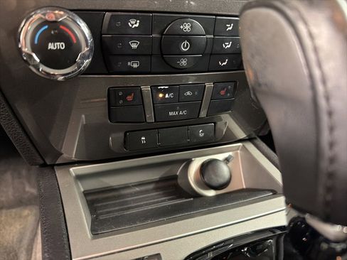 Used 2010 Ford Fusion Sport FWD image 11