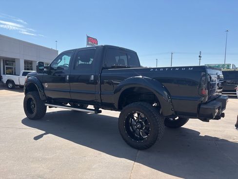 Used 2015 Ford F250 Platinum w/ FX4 Off-Road Package image 4