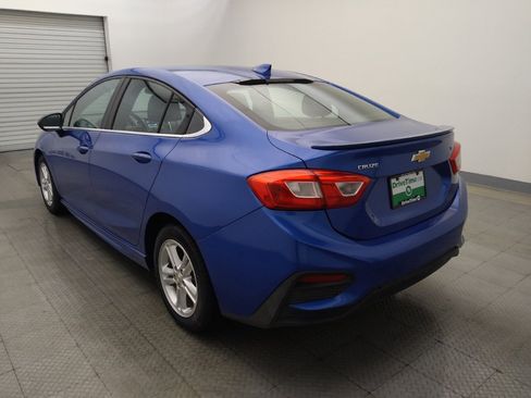 Used 2017 Chevrolet Cruze LT w/ RS Package FWD image 5