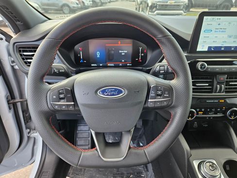 Used 2026 Ford Escape ST-Line AWD/4WD image 19