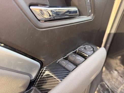 Used 2024 Chevrolet Colorado ZR2 image 15