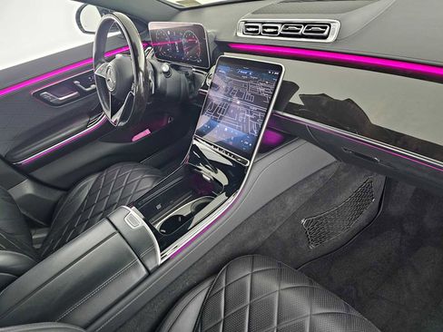 Used 2021 Mercedes-Benz S 580 S 580 image 11