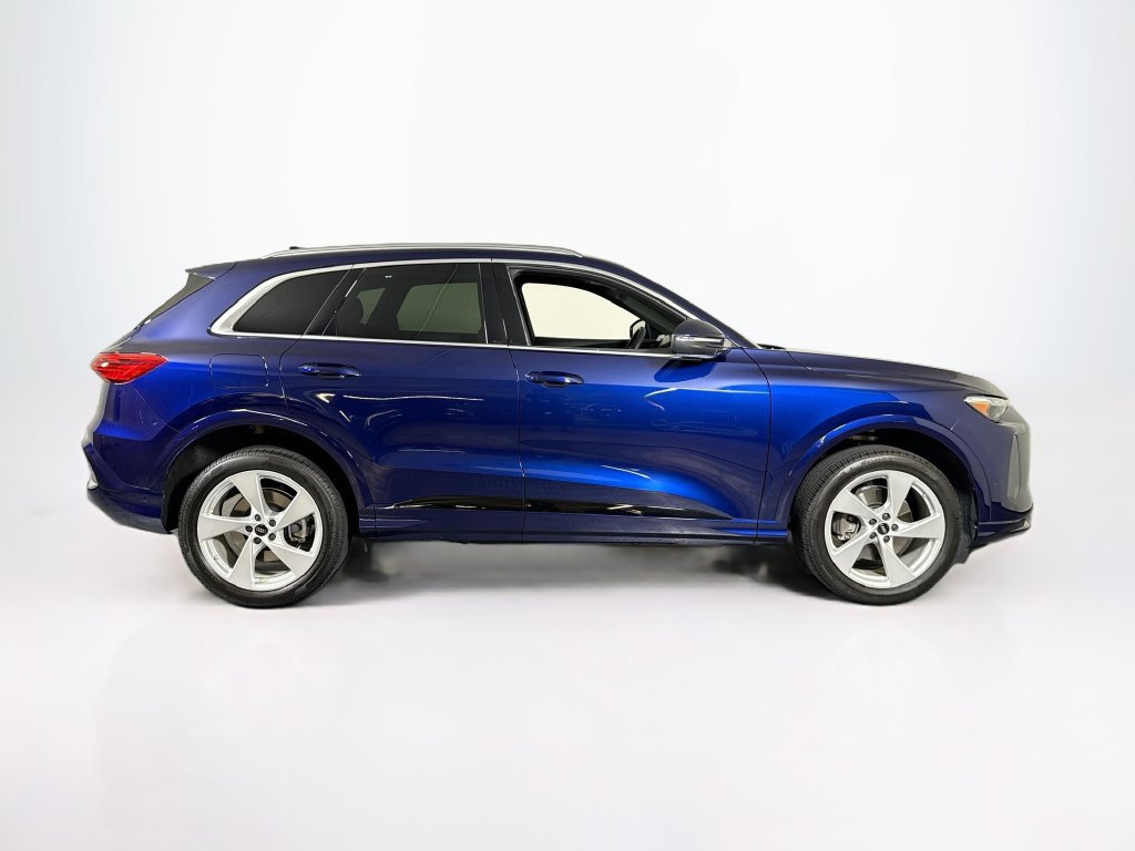 Used 2025 Audi Q5 Premium Plus AWD/4WD image 6