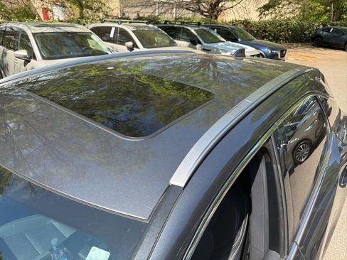 Used 2024 Lexus RX 350 Premium Plus w/ Convenience Package image 11