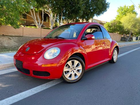 Used 2009 Volkswagen Beetle Coupe image 50